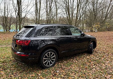 Audi Q7 3.0 TDI quattro tiptronic -