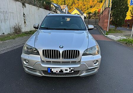 BMW X5 Baureihe 3.0sd/Leder /Xenon / PANO/ RFK