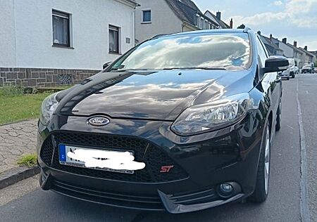 Ford Focus 2,0 EB ST Leder-Sport-Paket Turnier ST