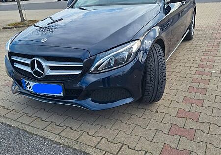 Mercedes-Benz C 180 -