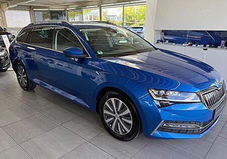 Skoda Superb *Combi*Style iV*Navi*Pano*Standh*Virtual*
