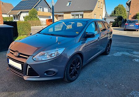 Ford Focus 1,6TDCi 70kW S/S SYNC Edition Turnier ...