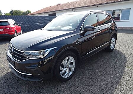 VW Tiguan Volkswagen 1.5 Move Navi LED ACC Kamera DAB
