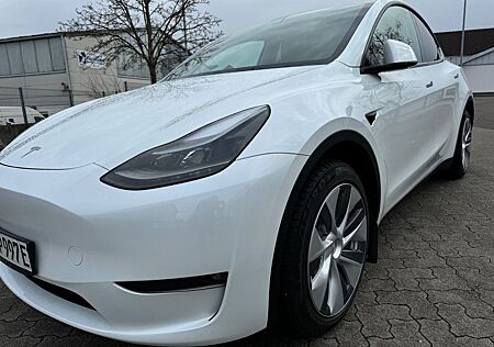 Tesla Model Y Long Range Dual Motor AWD Long Range