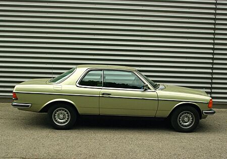Mercedes-Benz 280 CE (W123), H-Zul., TÜV Neu.