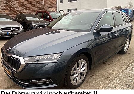 Skoda Octavia Combi "Style" 4x Sitzheizung+PDC+Navi
