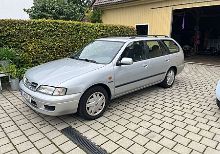 Nissan Primera P11/141.000km/2. Hand/AHK