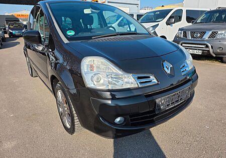 Renault Grand Modus Night & Day
