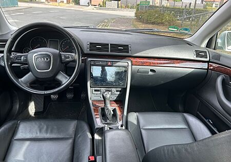 Audi A4 2.0 TDI (DPF) -