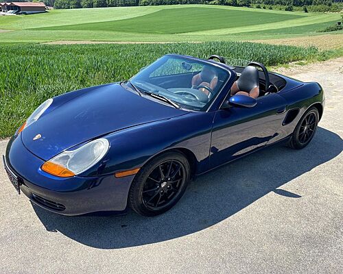 Porsche Boxster 2.7 mit neuen Verdeck