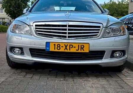 Mercedes-Benz C 220 gebraucht kaufen Mercedes-Benz C 220 CDI -