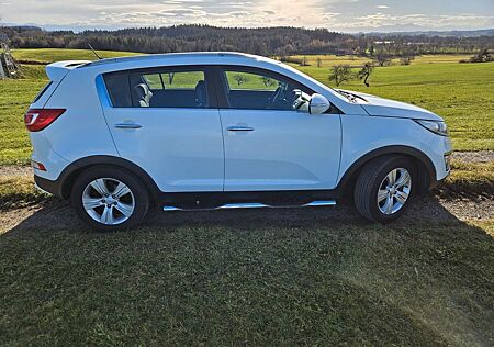 Kia Sportage 1.7 CRDi *Top Zustand m. vielen Extras*