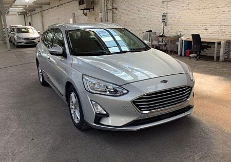 Ford Focus Turnier Cool & Connect AHK