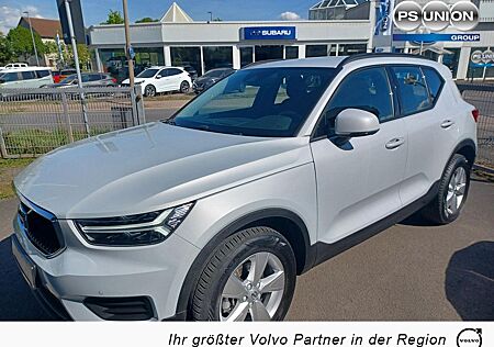Volvo XC 40 XC40 T3°Momentum Core°Navi°Lenkradheizung