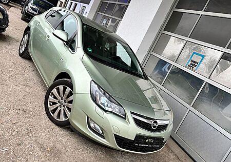 Opel Astra J 1.6l Automatik Limo *XENON, LEDER, PDC*