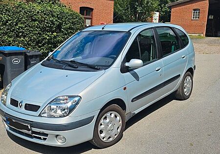 Renault Megane Scenic