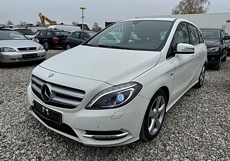 Mercedes-Benz B 180 CDI, Navi,Leder,Bi-Xenon !