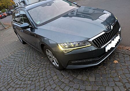 Skoda Superb 1.5 TSI ACT DSG AMBITION COMBI AMBITION