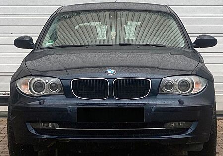 BMW 118i -
