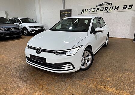 VW Golf Volkswagen VIII Lim. Life 2.0TDI DSG/ACC/SHZ/PDC/SPORT