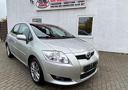 Toyota Auris Team 1.6 / Klimaanlage / 5.türig / PDC /