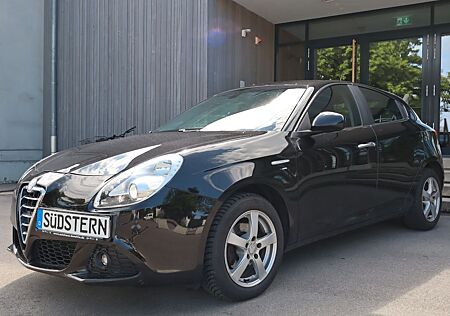 Alfa Romeo Giulietta Turismo/Xenon/Klima/Zahnriemen NEU