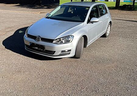 VW Golf Volkswagen 1.2 TSI 63kW BMT Comfortline Comfortline