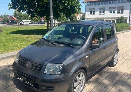 Fiat Panda 1.2 8V Klima+Tüv neu+Serviceheft gepflegt