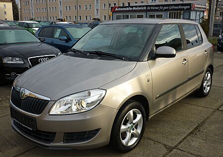 Skoda Fabia 1.2l Family 1.Hand...! nur 69tkm...!