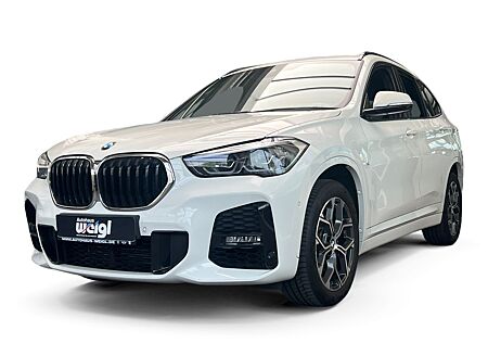 BMW X1 18i M Sport +LED+Rückfahrkamera+Glasdach+AHK