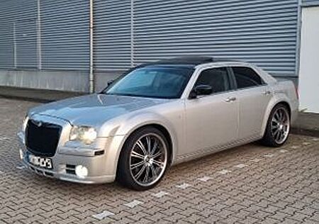 Chrysler 300C 5.7 V8 HEMI Autom. -