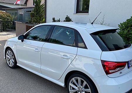 Audi A1 1.0 TFSI ultra Sportback -