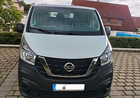 Nissan NV300