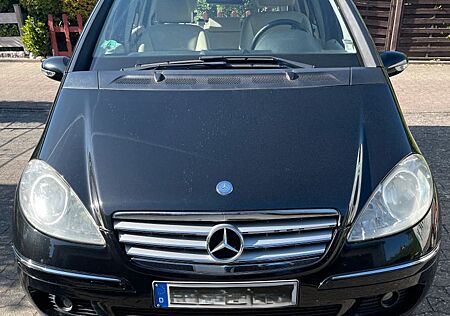 Mercedes-Benz A 200 ELEGANCE Polar Star 155.000km / TÜV 7/26