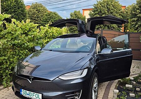Tesla Model X 100kw