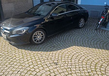 Mercedes-Benz CLA 250 DCT 4MATIC Sport Sport