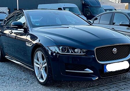 Jaguar XE 20d 180PS AWD R-Sport Automatik R-Sport