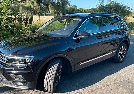 VW Tiguan Volkswagen 2.0 TDI SCR DSG, LED, Head Up, 360 Grad