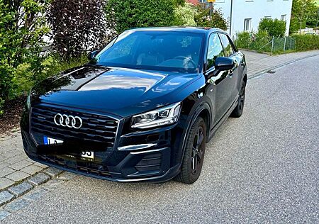 Audi Q2 2.0 TFSI S tronic quattro sport sport