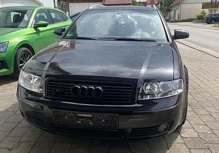 Audi A4 1.8 T Avant -