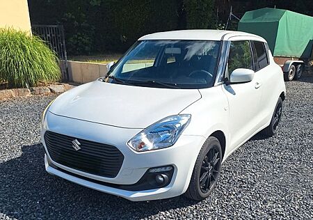 Suzuki Swift 1.2 DUALJET Club Club