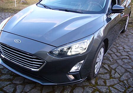 Ford Focus 1,5 EcoBlue 70kW Cool & Connect Turnie...