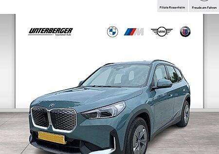 BMW iX1 eDrive20 BEV Sitzhzg. Navi. Tempomat LED Len