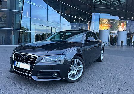 Audi A4 1.8 TFSI Klima/Xenon/Scheckheft