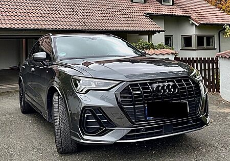 Audi Q3 45 TFSI quattro S tronic S line S line