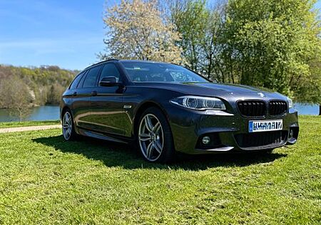 BMW 530d xDrive Touring M-Paket Vollausstattung