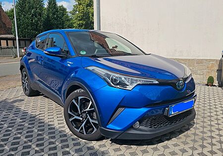 Toyota C-HR Hybrid Team Deutschland