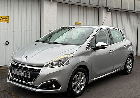 Peugeot 208 Allure/ Automatik/ 1. Hand/ 8fach reif/ TÜV
