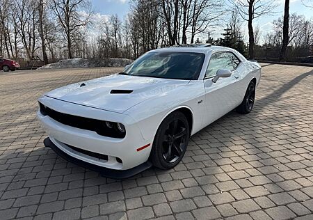 Dodge Challenger R/T Hemi 5.7