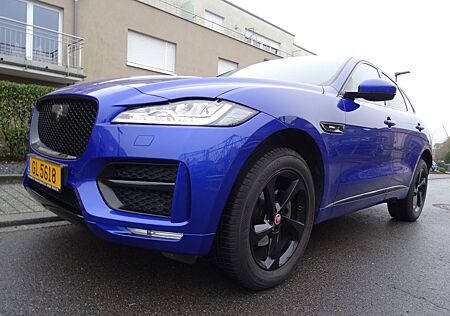 Jaguar F-Pace 25d AWD R-Sport Automatik R-Sport